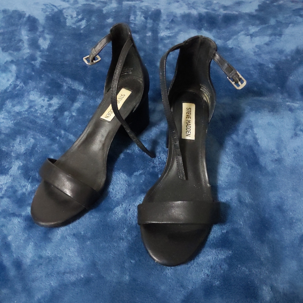 Steve Madden block heel sandals
